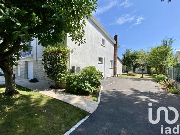 Maison à vendre 8 pièces 155 m² Viry-Châtillon