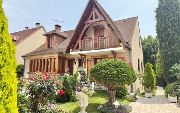 Maison à vendre    7 pièces • 148 m2 Ballainvilliers