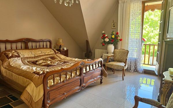 Maison à vendre    7 pièces • 148 m2 Ballainvilliers