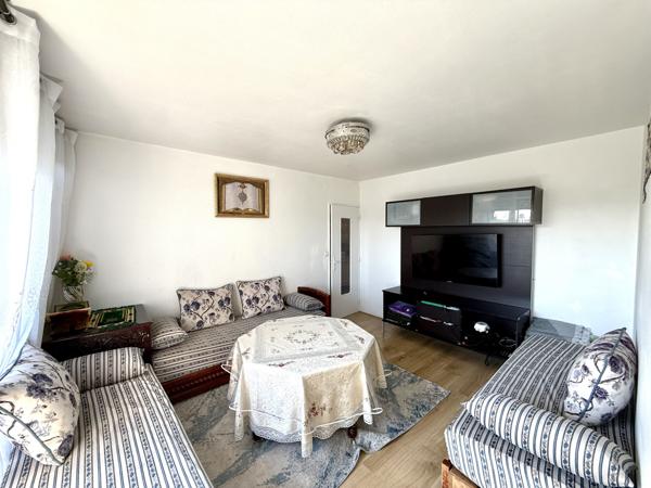 Aulnay-sous-Bois (93600) 4 Pièces avec balcon, parking et cave proche futur métro, RER B