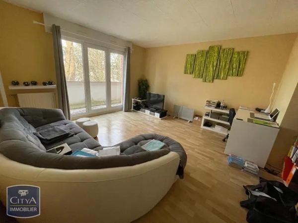 Appartement à louer 2 pièces 48.81m²