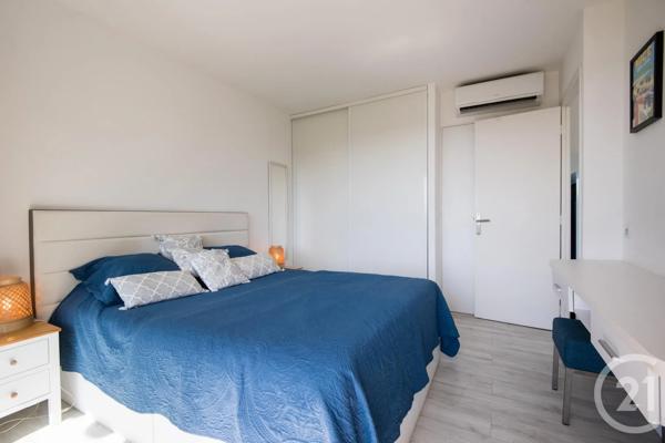 Appartement F2 à vendre  2 pièces - 36,32 m 2   VILLEFRANCHE SUR MER  - 06