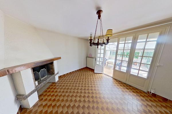 Maison familiale - 6 chambres idéalement située à Sablé sur Sarthe