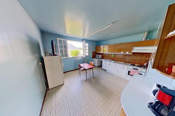 Maison familiale - 6 chambres idéalement située à Sablé sur Sarthe