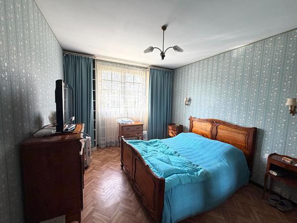 Maison familiale - 6 chambres idéalement située à Sablé sur Sarthe