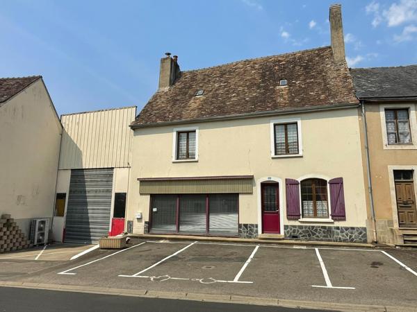 Maison à VALLON-SUR-GEE, 72540 - 7 pièces 200m²