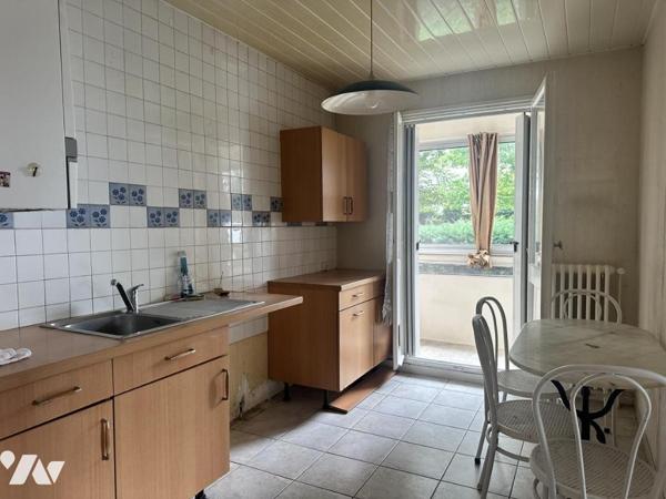 ST HERBLAIN CHEZINE - RESIDENCE DU GOLF - T4 à rénover