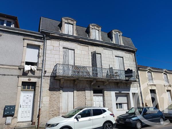 Immeuble à vendre  350 m 2   PERIGUEUX  - 24