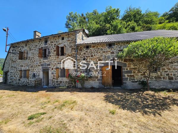 Ancien corps de ferme Chaudes-Aigues (Ventuéjols)