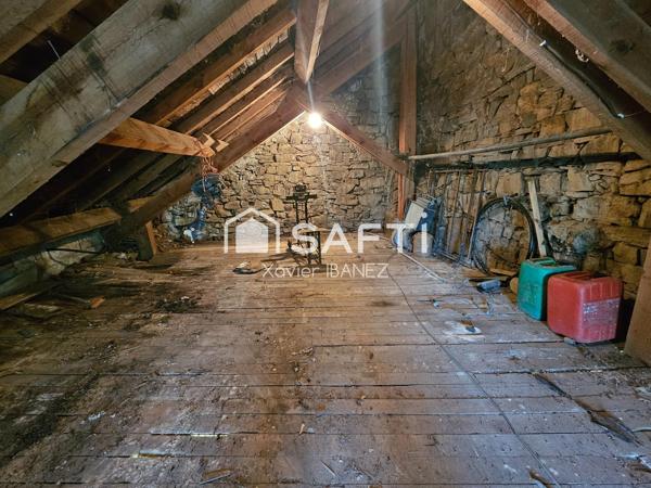 Ancien corps de ferme Chaudes-Aigues (Ventuéjols)