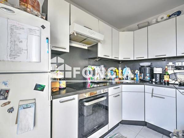 À vendre Studio 33 m² - Cergy 95000