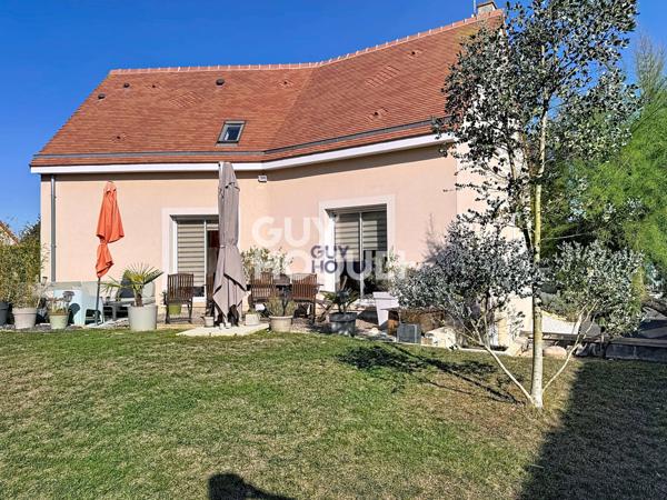 MAISON À VENDRE DE 5 PIÈCES DE 111,00 M²
