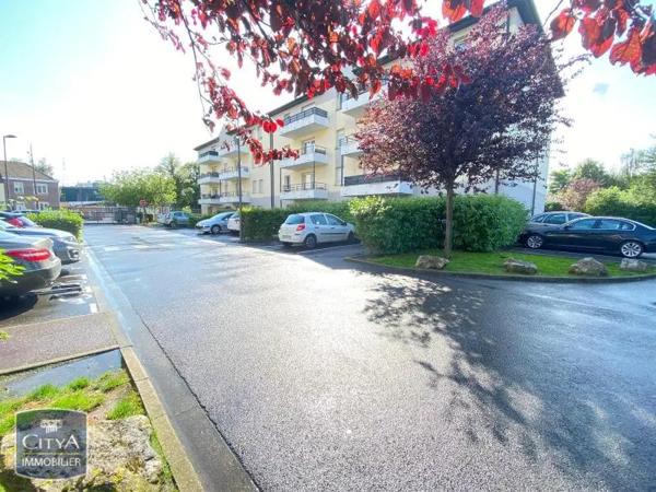Appartement à louer 2 pièces 45.67m² Beuvrages (59192)