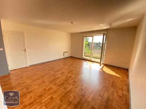 Appartement à louer 2 pièces 45.67m² Beuvrages (59192)