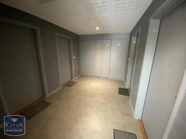 Appartement à louer 2 pièces 45.67m² Beuvrages (59192)