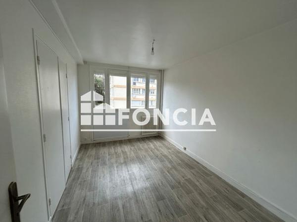 Location Appartement 4 pièces 68.2 m² - HENT KOZ MONTROULEZ Lannion 22300