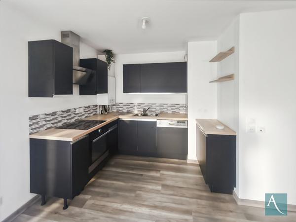 Appartement de 2019 au RDC à Vernon 3 pièces 58.5 m2 avec 3 chambres et parkings + jardin de 138 m²