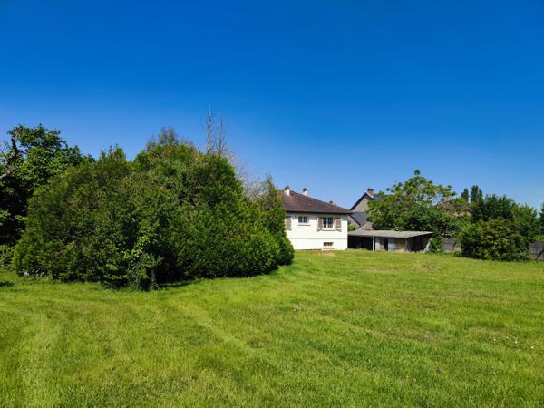 Maison à vendre à Saint-Sulpice-les-Feuilles (87160) - Haute-Vienne