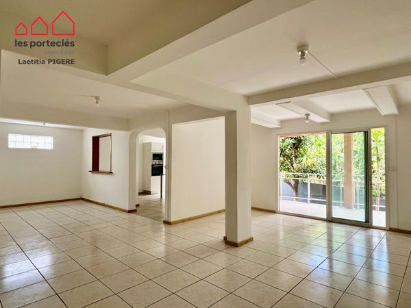 Un appartement/maison 4 pièces en RDJ - 144m² - Domenjod