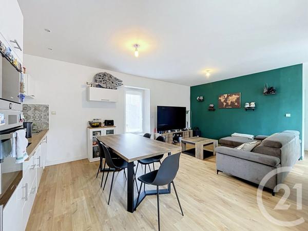 Appartement T2 à vendre  2 pièces - 61,21 m 2   CHOLET  - 49