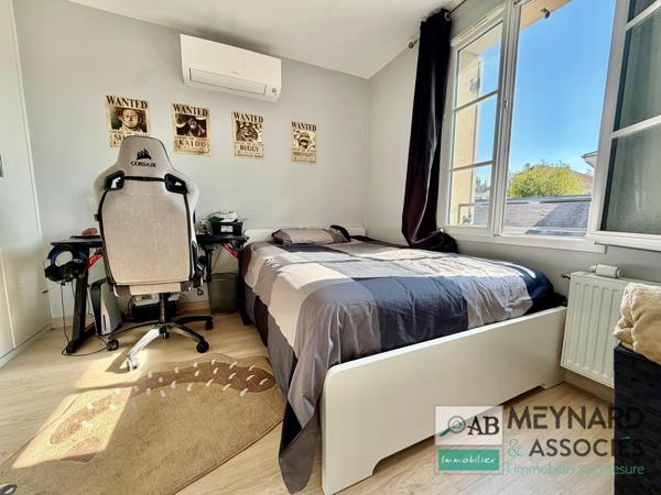A vendre MAGNY LE HONGRE secteur recherché , maison de 133.06 M2 sur terrain 94 M2 Magny-le-Hongre (77700)