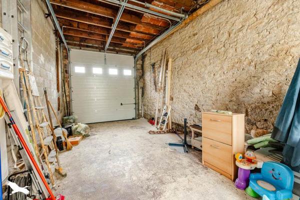 Maison à vendre 281 430 € Douarnenez 7 p 135 m² DPE D