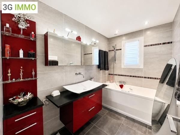 Vente / Maison T6 à Taradeau (83460)