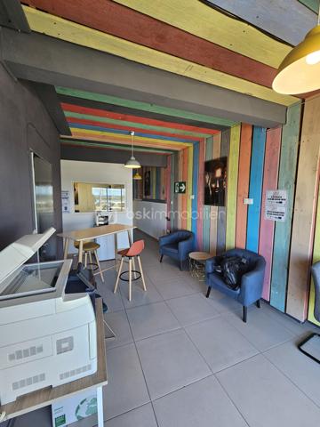 Local d activites de 85 m²