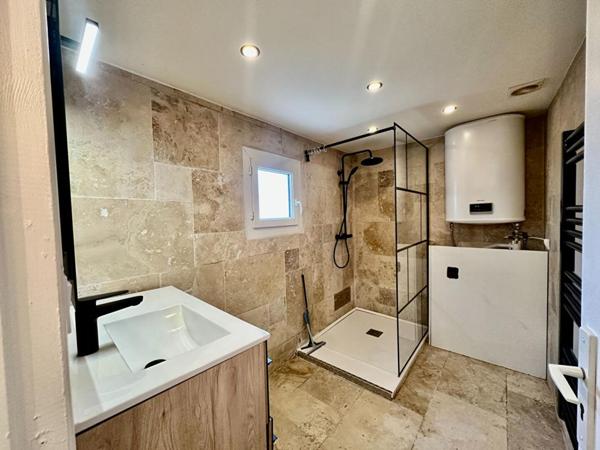 MAR VIVO - 10 MINUTES A PIED DES PLAGES ET COMMERCES A PROXIMITE IMMEDIATE  - 4  pièces  80 m2 - CAVE - GARAGE