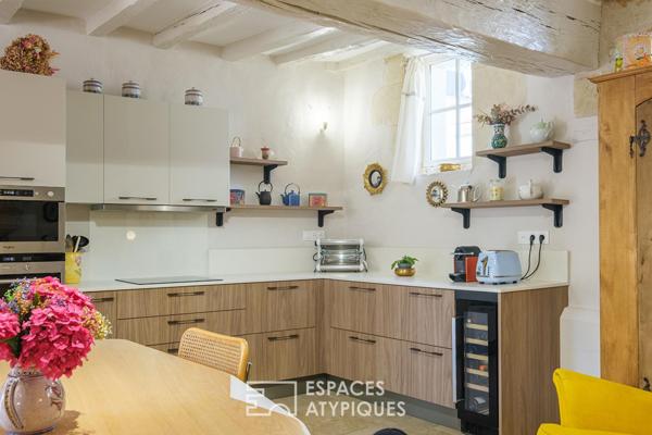 Hotel Particulier du 16ème siècle et jardin secret en coeur de ville