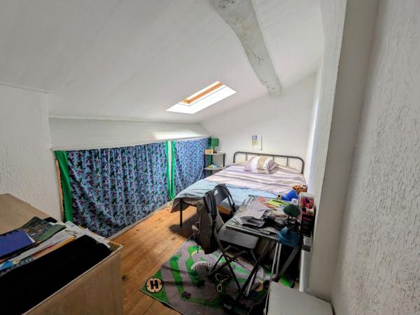 Immeuble d'une superficie de 150m², Cuers