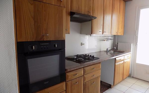 Appartement à louer    3 pièces •  Caluire-et-Cuire