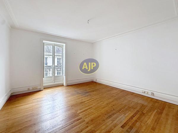 Nantes : 2 676 € - AJP Immobilier Nantes Jouzel