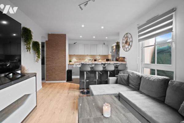 Très joli appartement dans une copropriété bien entretenue proche commerces