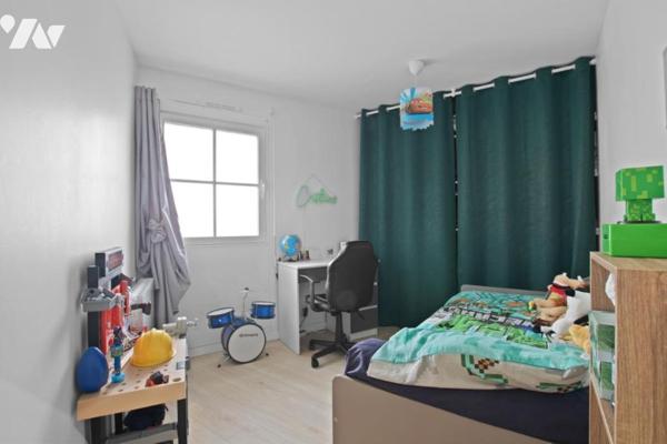 Très joli appartement dans une copropriété bien entretenue proche commerces