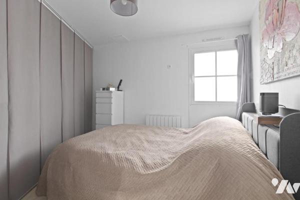 Très joli appartement dans une copropriété bien entretenue proche commerces