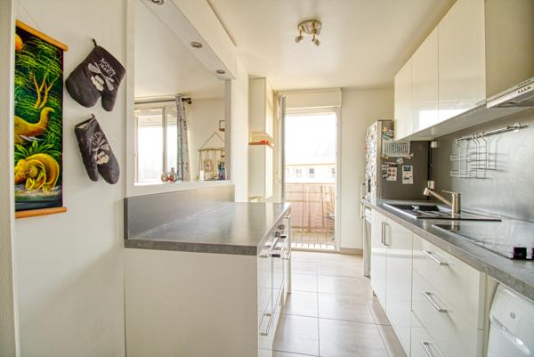 Magnifique F3 en dernier étage exposé ouest