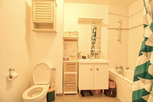 Magnifique F3 en dernier étage exposé ouest