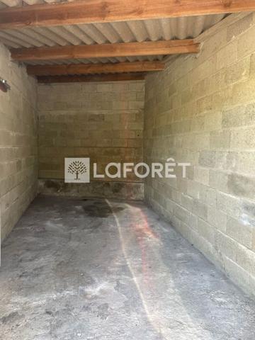 Location parking / box Cherbourg-en-Cotentin - 12 m² - 70 €/mois