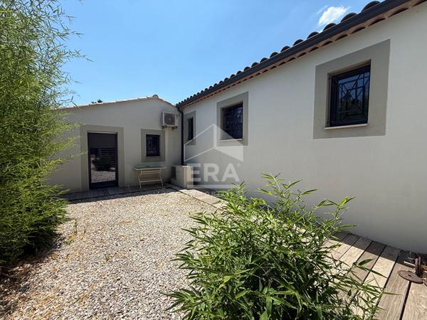A VENDRE SAINT MAXIMIN LA SAINTE BAUME MAISON T6 DE 146 M² SUR 980 M² DE JARDIN AVEC 1 STUDIO ATTENANT ET  1 STUDIO INDEPENDANT A L'ETAGE