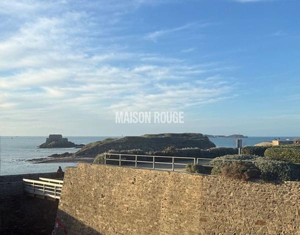 Appartement T3 vue mer à vendre à Saint-Malo Intra-Muros