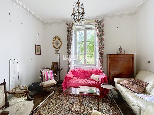 Saint-Briac-sur-Mer: Proprieté XIXème composée d''une maison de capitaine et maison de gardien, à deux pas du bourg