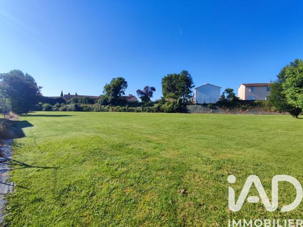 Terrain à vendre 2 200 m² Le Passage