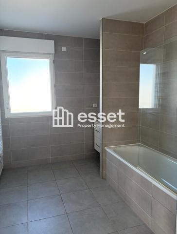 Location Appartement 4 pièces 104.7 m² - Rueil-malmaison 92500