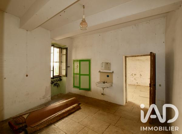 Maison à vendre 7 pièces 135 m² Aubais