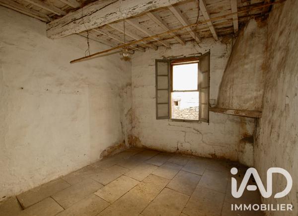 Maison à vendre 7 pièces 135 m² Aubais