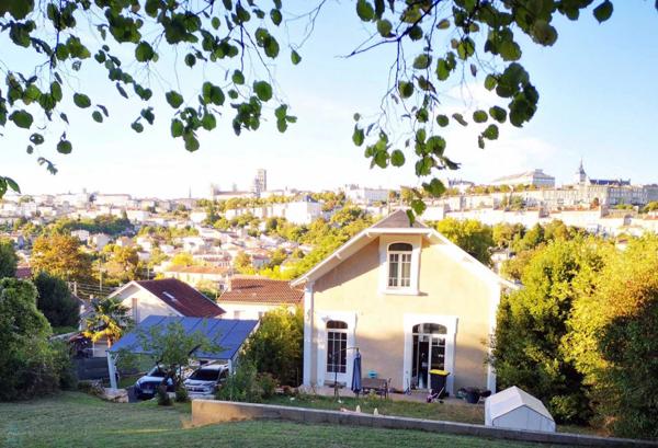 MAISON DE VILLE 140M² AVEC JARDIN