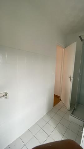 APPARTEMENT F3 DE 54 M² SITUE AU DEUXIÈME ÉTAGE CHÂTELLERAULT Réf A.100