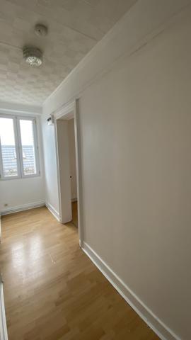 APPARTEMENT F3 DE 54 M² SITUE AU DEUXIÈME ÉTAGE CHÂTELLERAULT Réf A.100