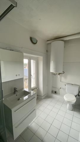 APPARTEMENT F3 DE 54 M² SITUE AU DEUXIÈME ÉTAGE CHÂTELLERAULT Réf A.100